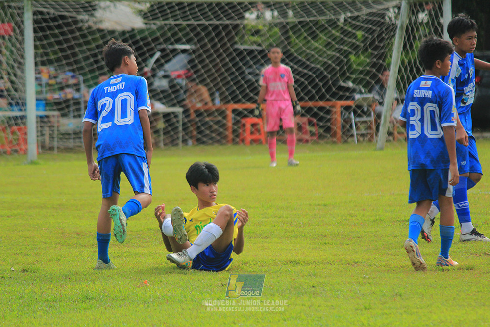 ijl u14 100126 wins soccer school vs brazillian soccer school lfa