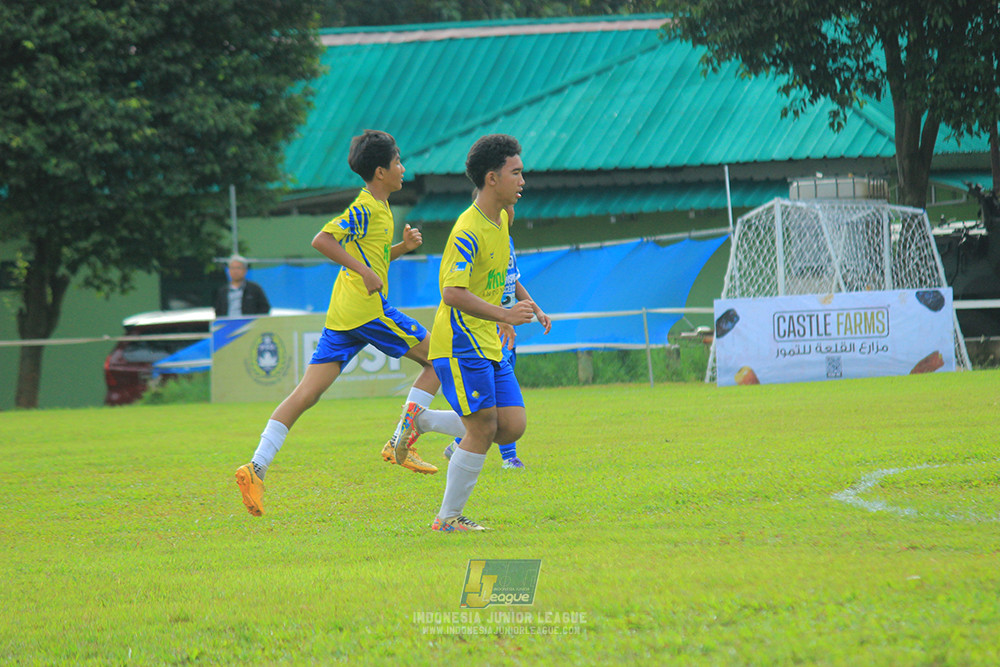 ijl u14 100126 wins soccer school vs brazillian soccer school lfa