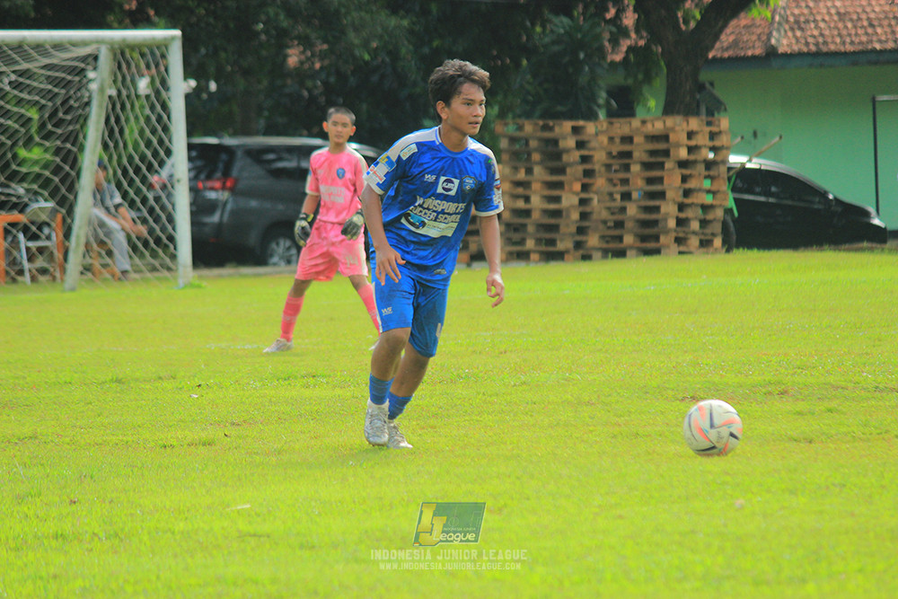 ijl u14 100126 wins soccer school vs brazillian soccer school lfa