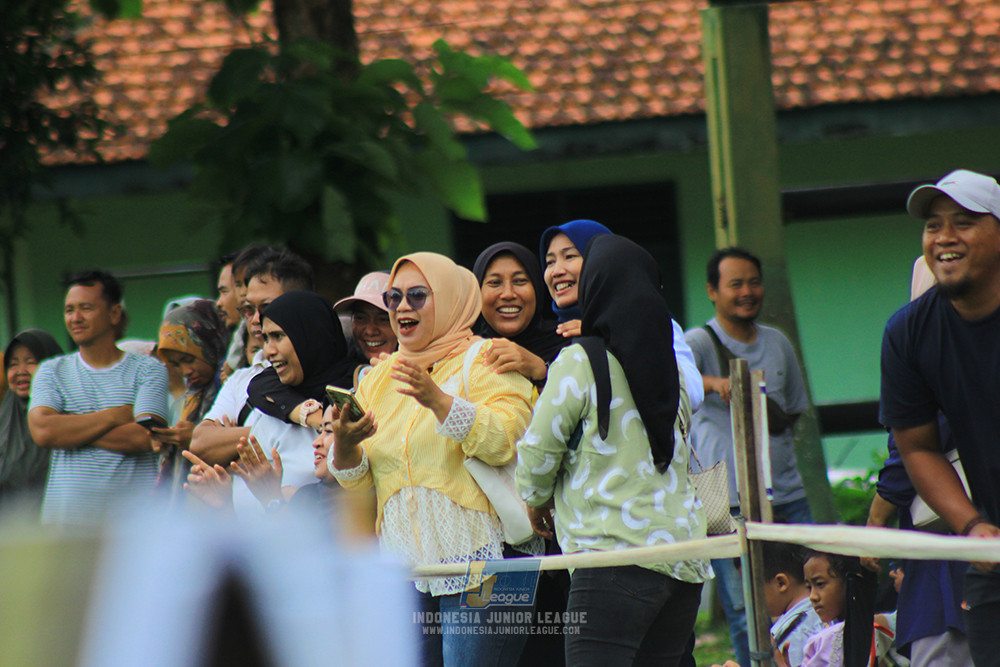 ijl u14 100126 wins soccer school vs brazillian soccer school lfa