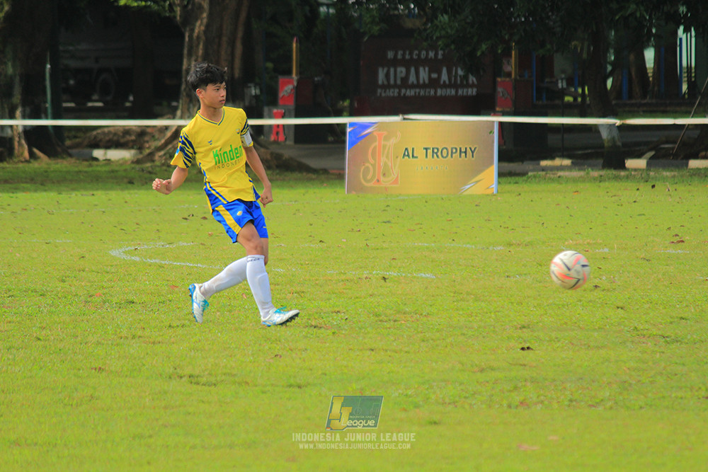 ijl u14 100126 wins soccer school vs brazillian soccer school lfa