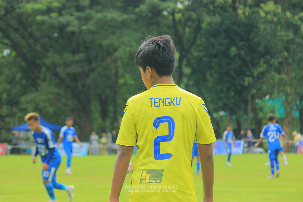 ijl u14 100126 wins soccer school vs brazillian soccer school lfa