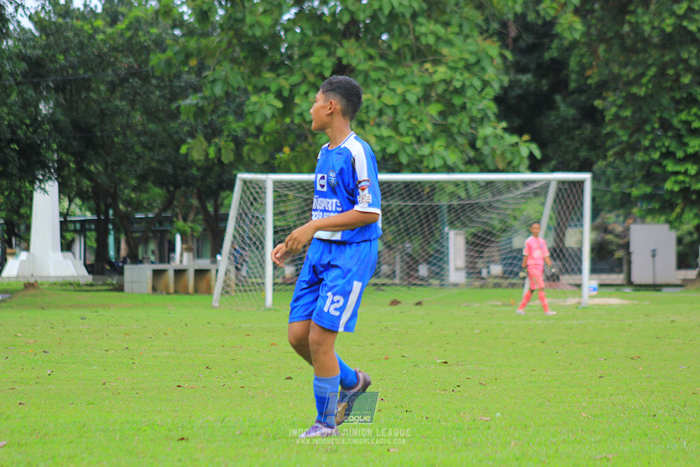 ijl u14 100126 wins soccer school vs brazillian soccer school lfa