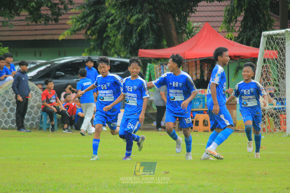 ijl u14 100126 wins soccer school vs brazillian soccer school lfa