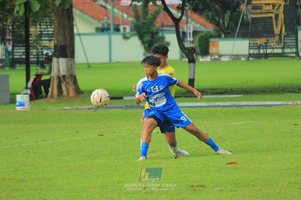ijl u14 100126 wins soccer school vs brazillian soccer school lfa