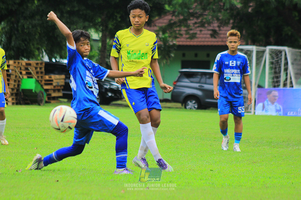 ijl u14 100126 wins soccer school vs brazillian soccer school lfa