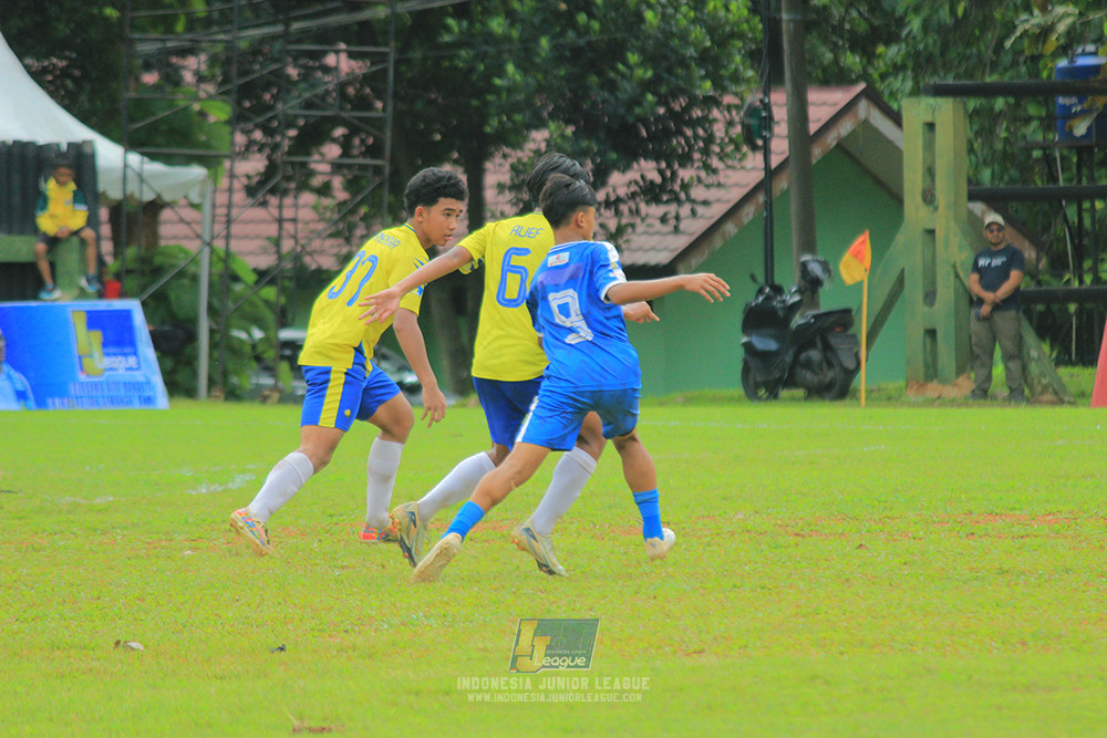 ijl u14 100126 wins soccer school vs brazillian soccer school lfa