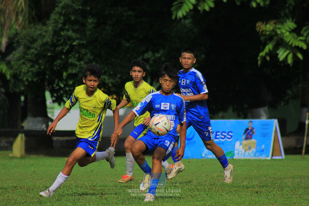 ijl u14 100126 wins soccer school vs brazillian soccer school lfa