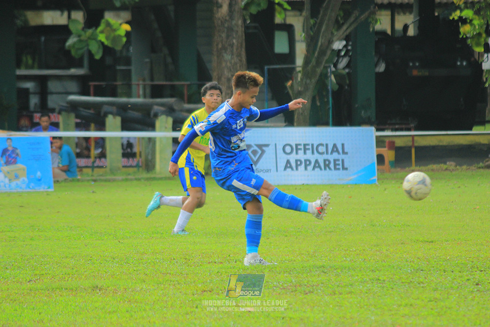 ijl u14 100126 wins soccer school vs brazillian soccer school lfa
