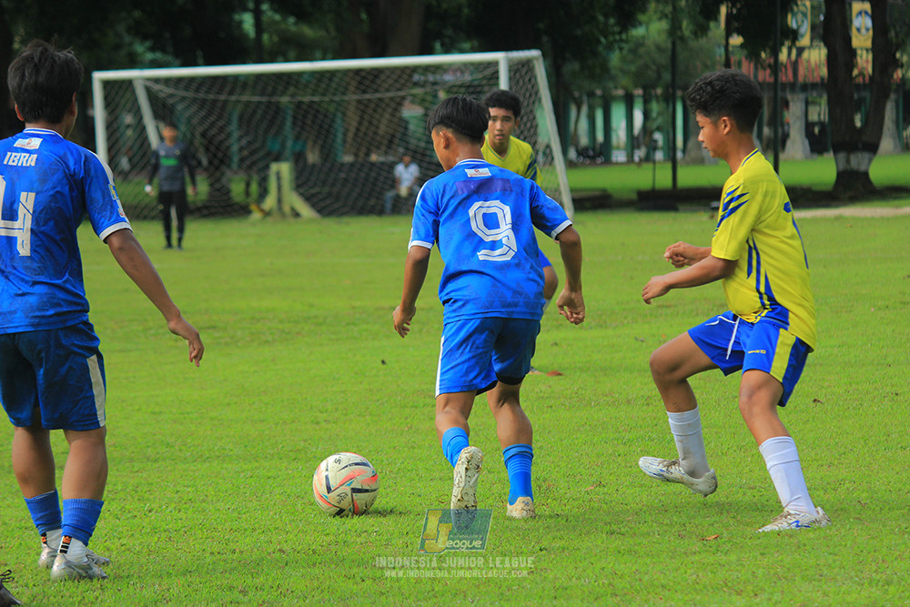 ijl u14 100126 wins soccer school vs brazillian soccer school lfa
