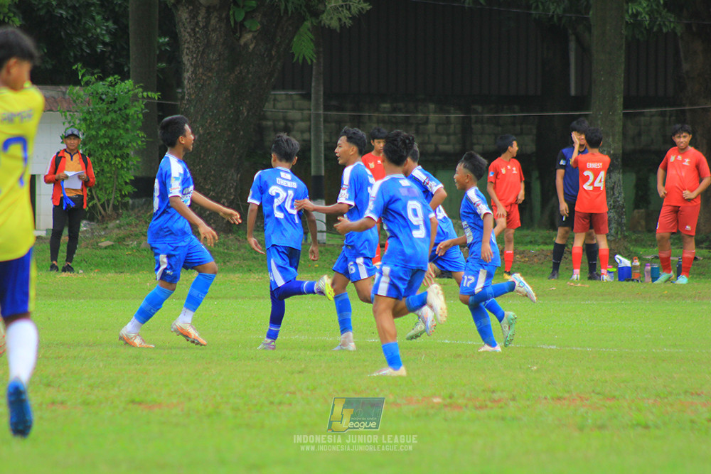 ijl u14 100126 wins soccer school vs brazillian soccer school lfa