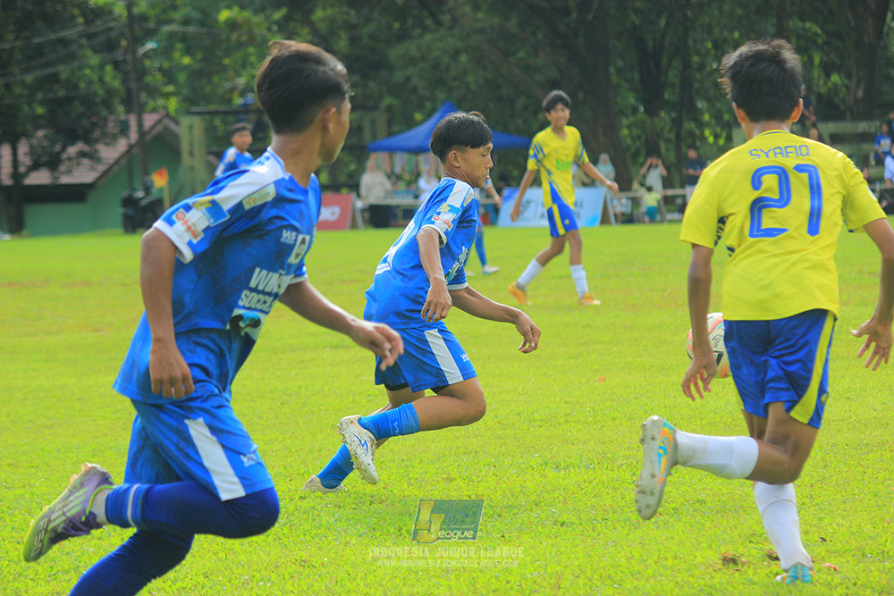 ijl u14 100126 wins soccer school vs brazillian soccer school lfa