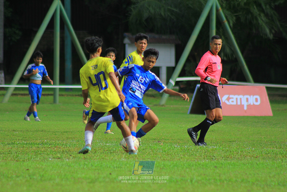 ijl u14 100126 wins soccer school vs brazillian soccer school lfa
