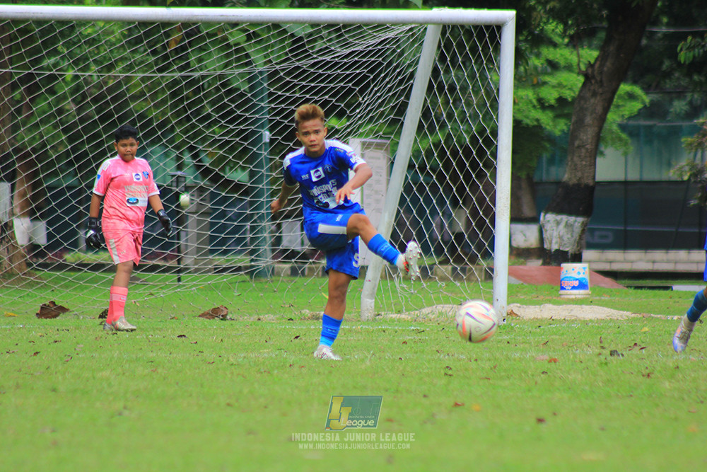 ijl u14 100126 wins soccer school vs brazillian soccer school lfa