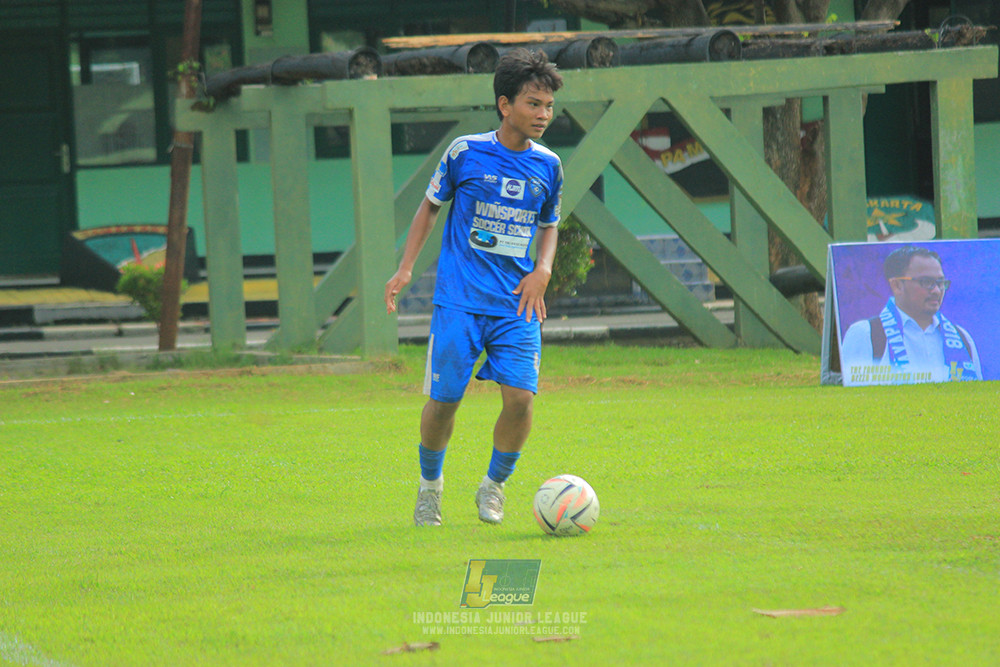 ijl u14 100126 wins soccer school vs brazillian soccer school lfa