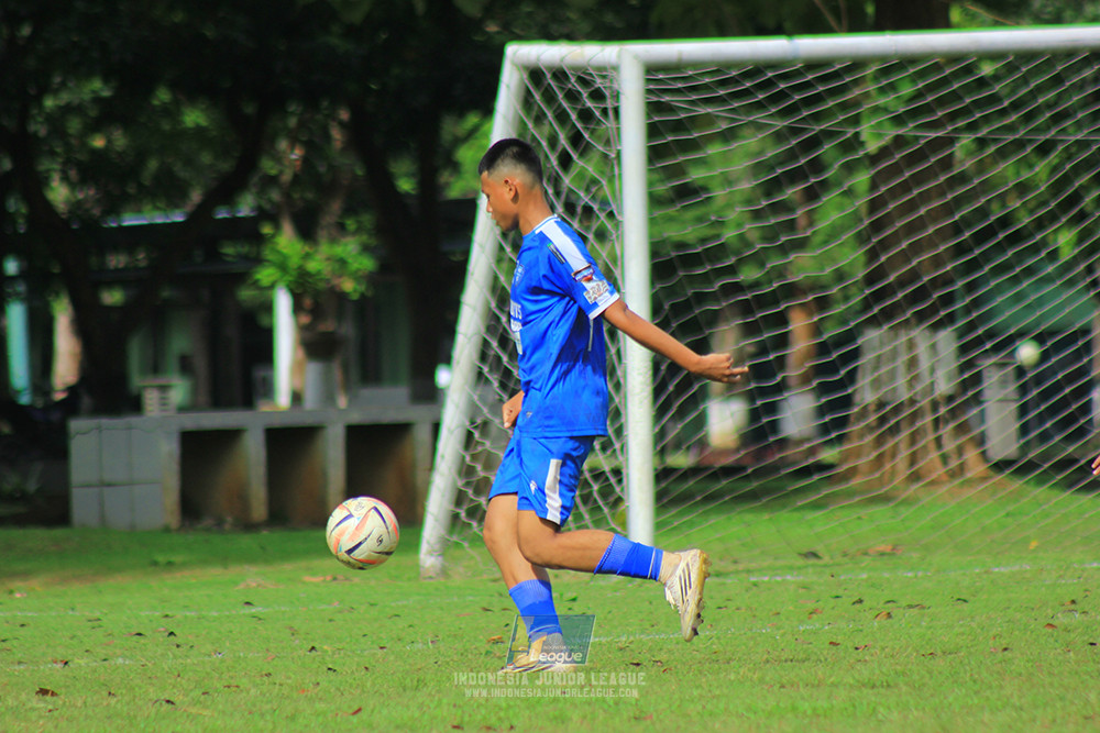 ijl u14 100126 wins soccer school vs brazillian soccer school lfa