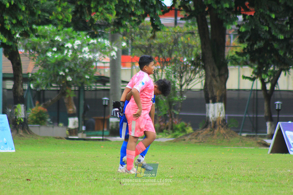 ijl u14 100126 wins soccer school vs brazillian soccer school lfa