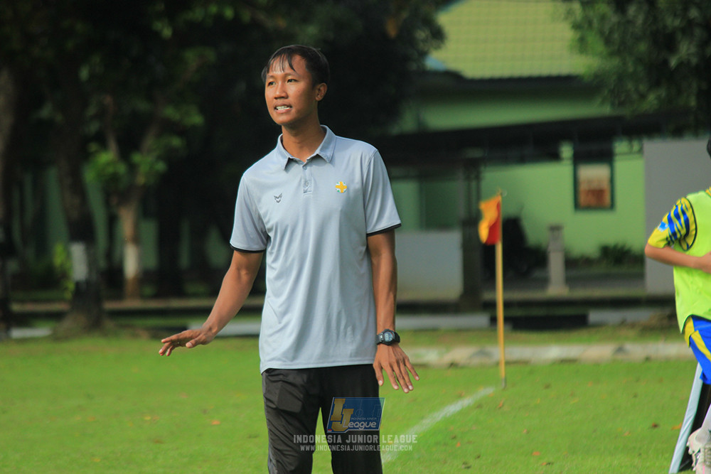 ijl u14 100126 wins soccer school vs brazillian soccer school lfa