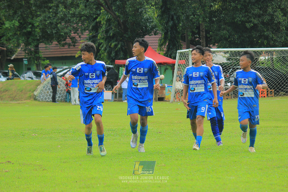 ijl u14 100126 wins soccer school vs brazillian soccer school lfa