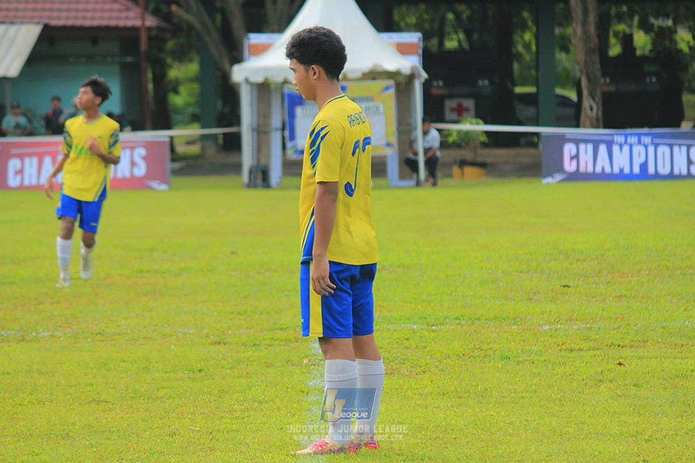 ijl u14 100126 wins soccer school vs brazillian soccer school lfa