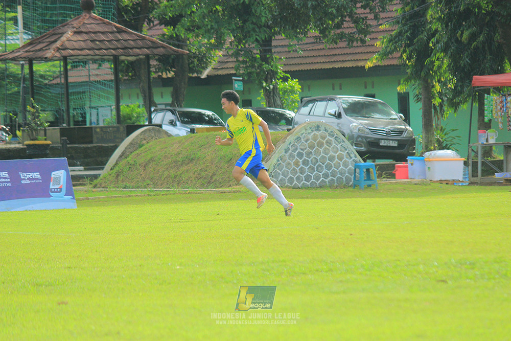 ijl u14 100126 wins soccer school vs brazillian soccer school lfa