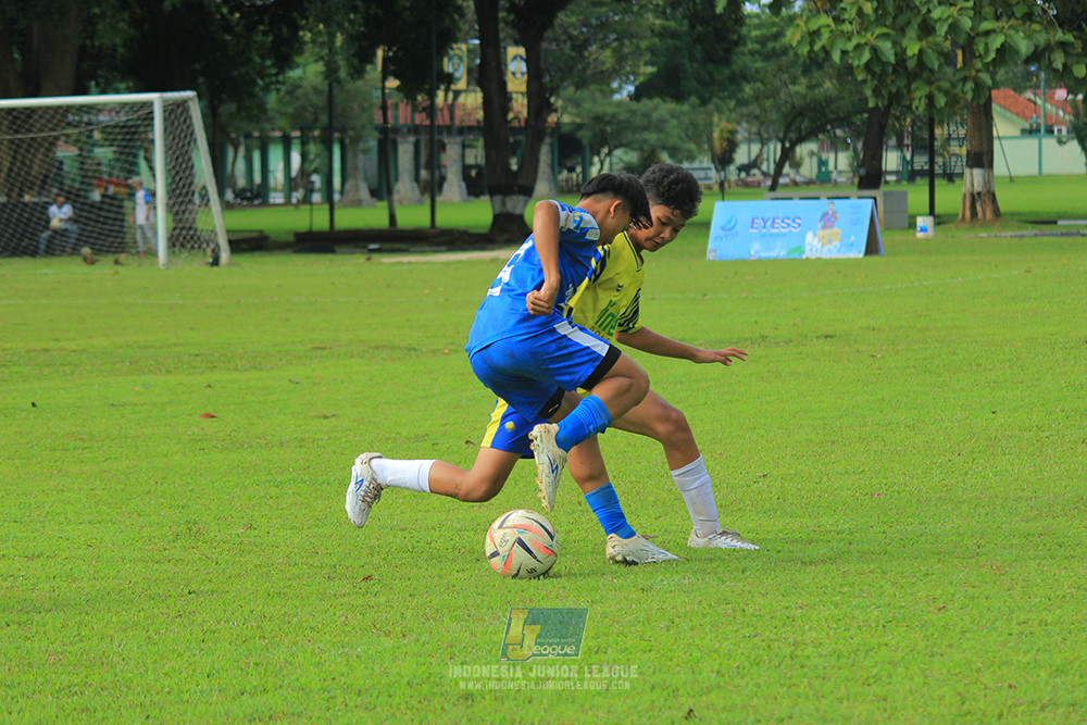 ijl u14 100126 wins soccer school vs brazillian soccer school lfa