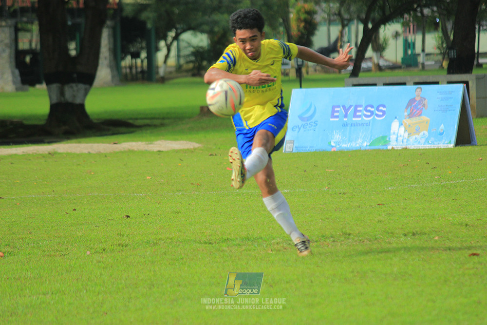 ijl u14 100126 wins soccer school vs brazillian soccer school lfa