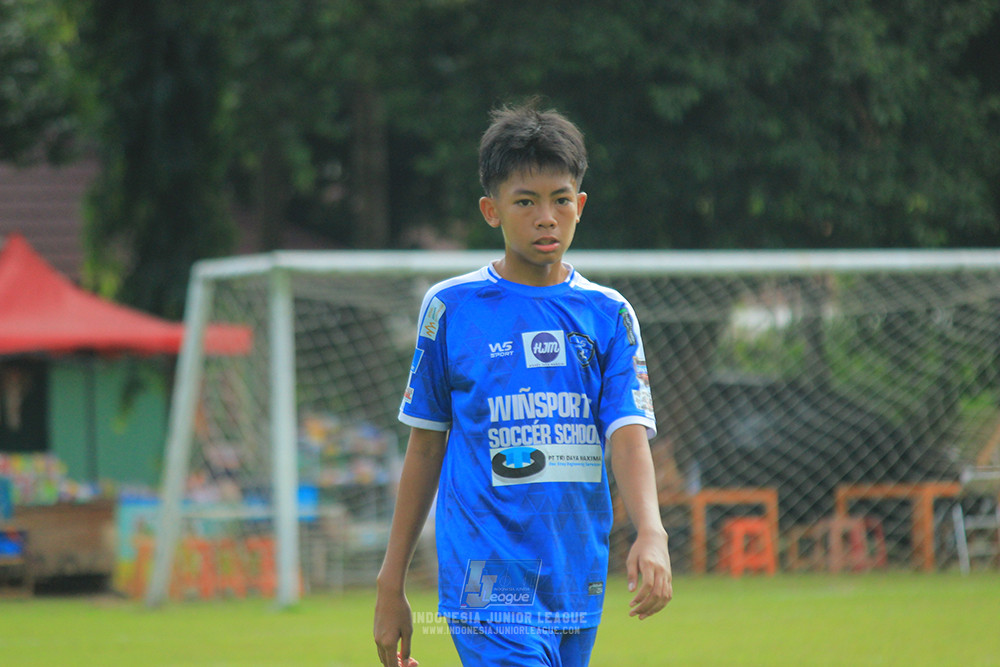 ijl u14 100126 wins soccer school vs brazillian soccer school lfa