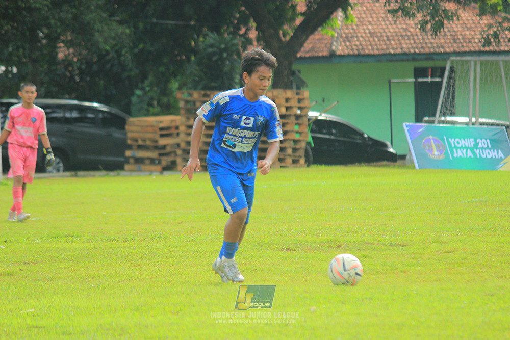 ijl u14 100126 wins soccer school vs brazillian soccer school lfa