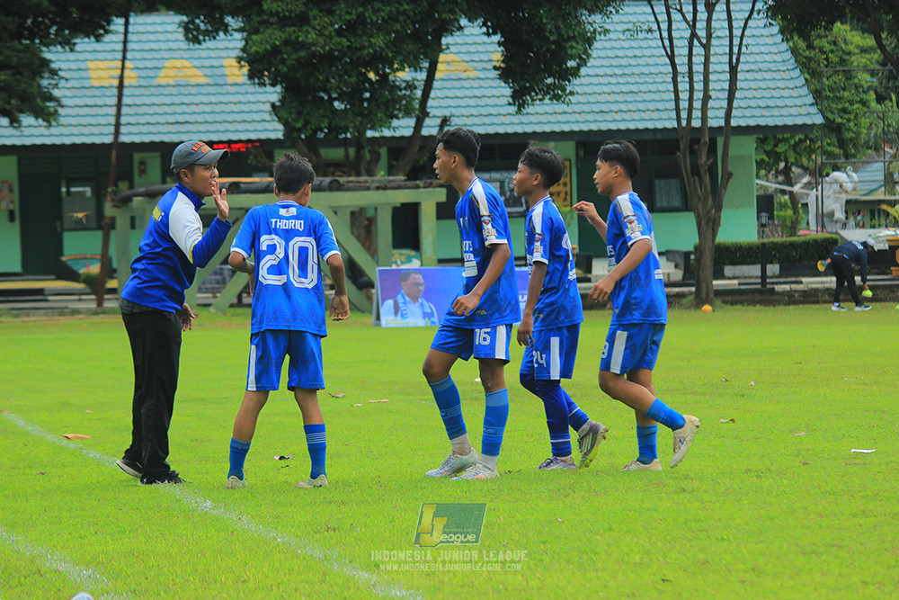 ijl u14 100126 wins soccer school vs brazillian soccer school lfa