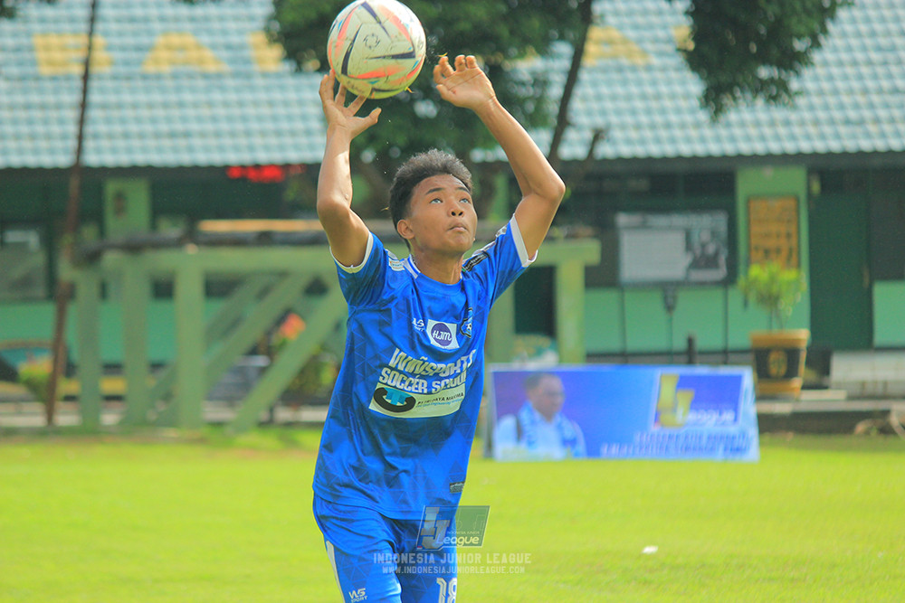 ijl u14 100126 wins soccer school vs brazillian soccer school lfa