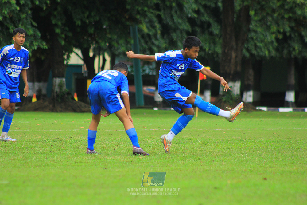ijl u14 100126 wins soccer school vs brazillian soccer school lfa