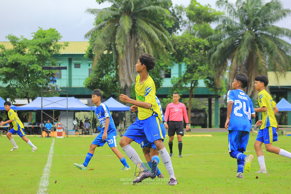 ijl u14 100126 wins soccer school vs brazillian soccer school lfa