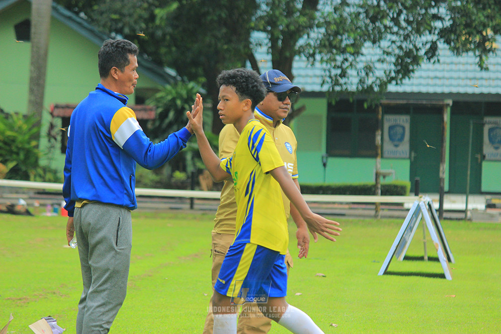 ijl u14 100126 wins soccer school vs brazillian soccer school lfa
