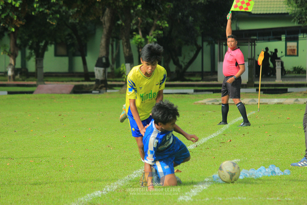 ijl u14 100126 wins soccer school vs brazillian soccer school lfa