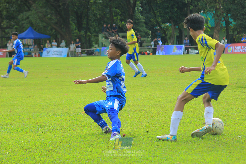 ijl u14 100126 wins soccer school vs brazillian soccer school lfa