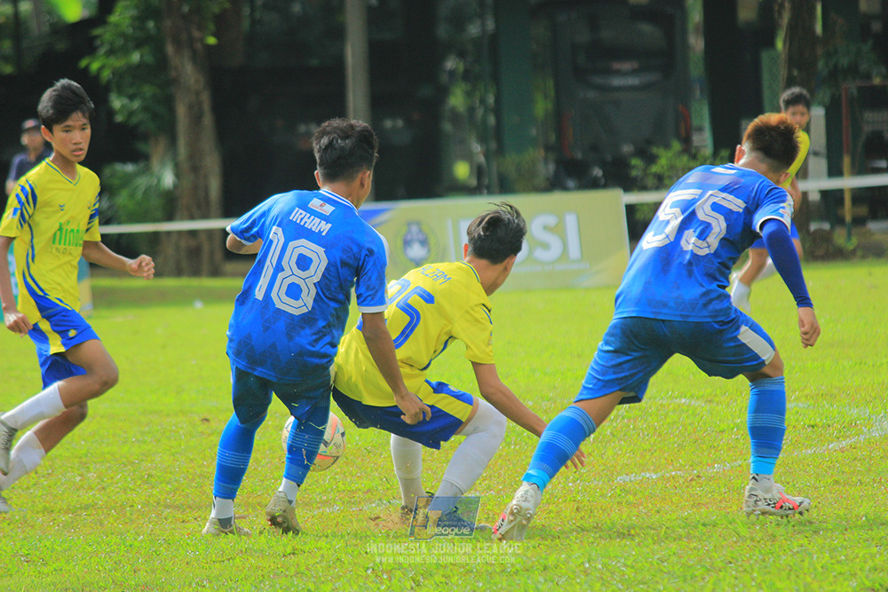 ijl u14 100126 wins soccer school vs brazillian soccer school lfa