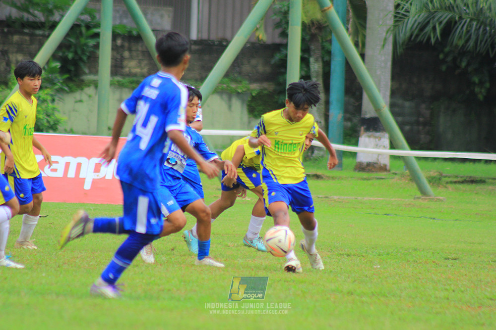 ijl u14 100126 wins soccer school vs brazillian soccer school lfa