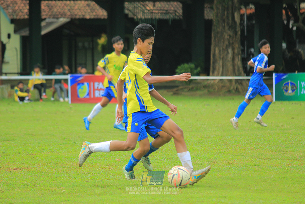 ijl u14 100126 wins soccer school vs brazillian soccer school lfa