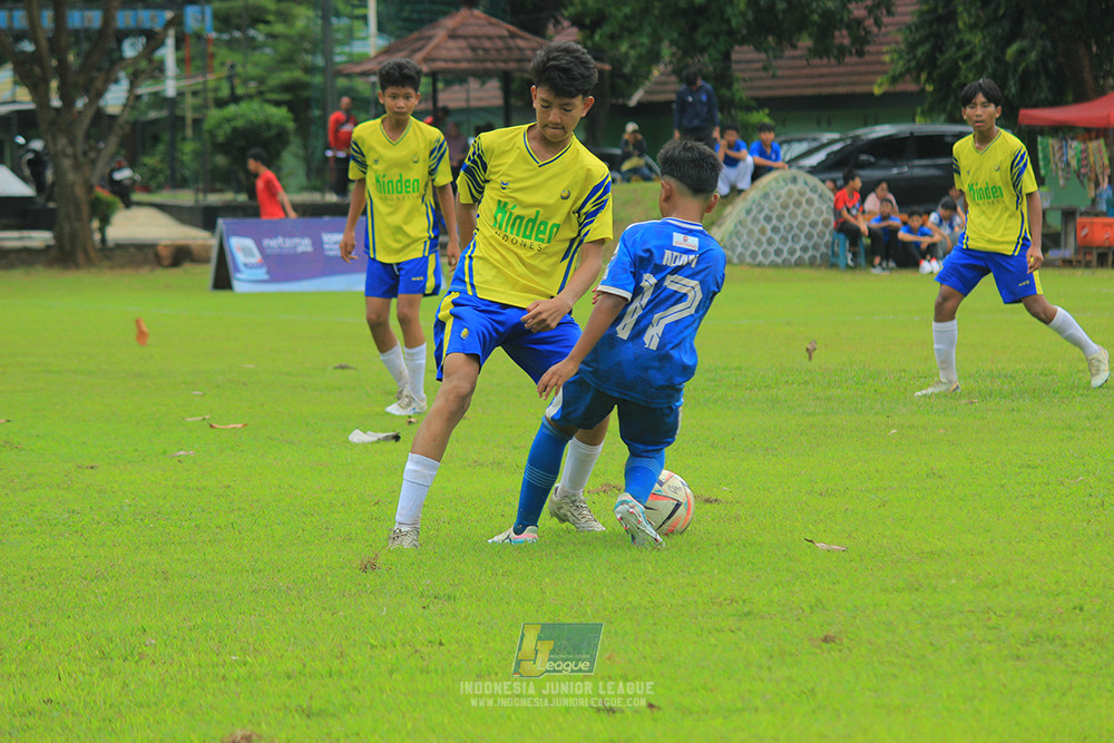 ijl u14 100126 wins soccer school vs brazillian soccer school lfa