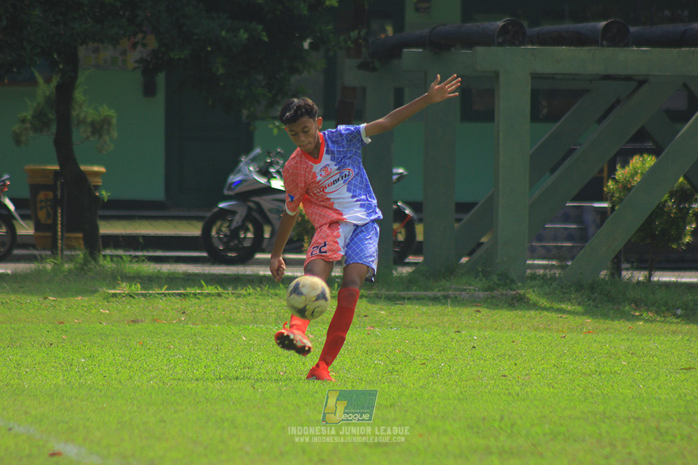 ijl u14 111025 endang witarsa fc vs pulomas fc