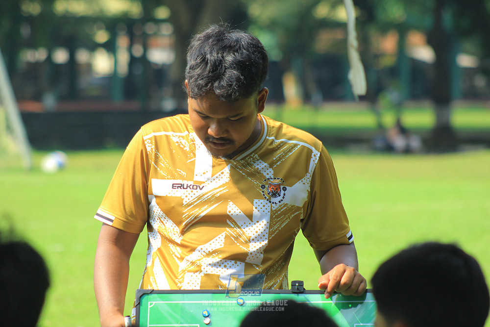 ijl u14 111025 endang witarsa fc vs pulomas fc