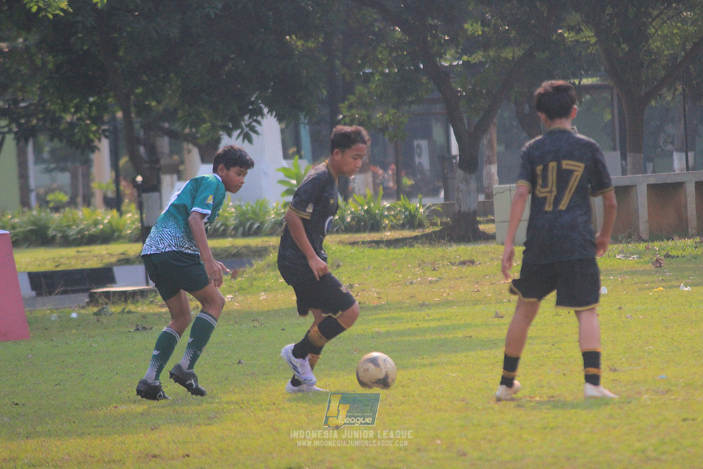 ijl u14 111025 indonesia muda utara vs metra muda soccer school