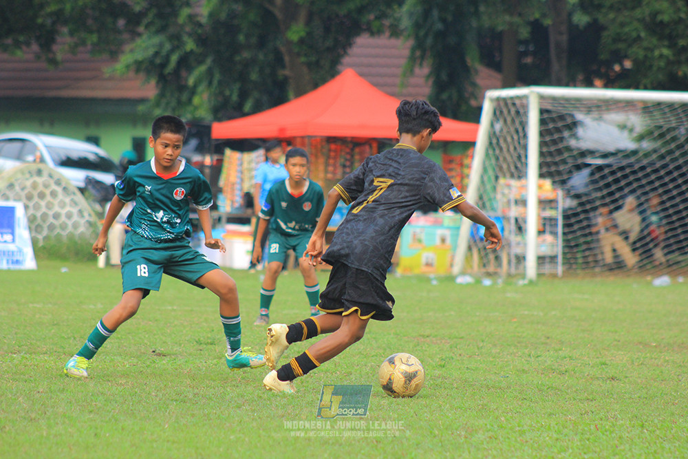 ijl u14 111025 indonesia muda utara vs metra muda soccer school