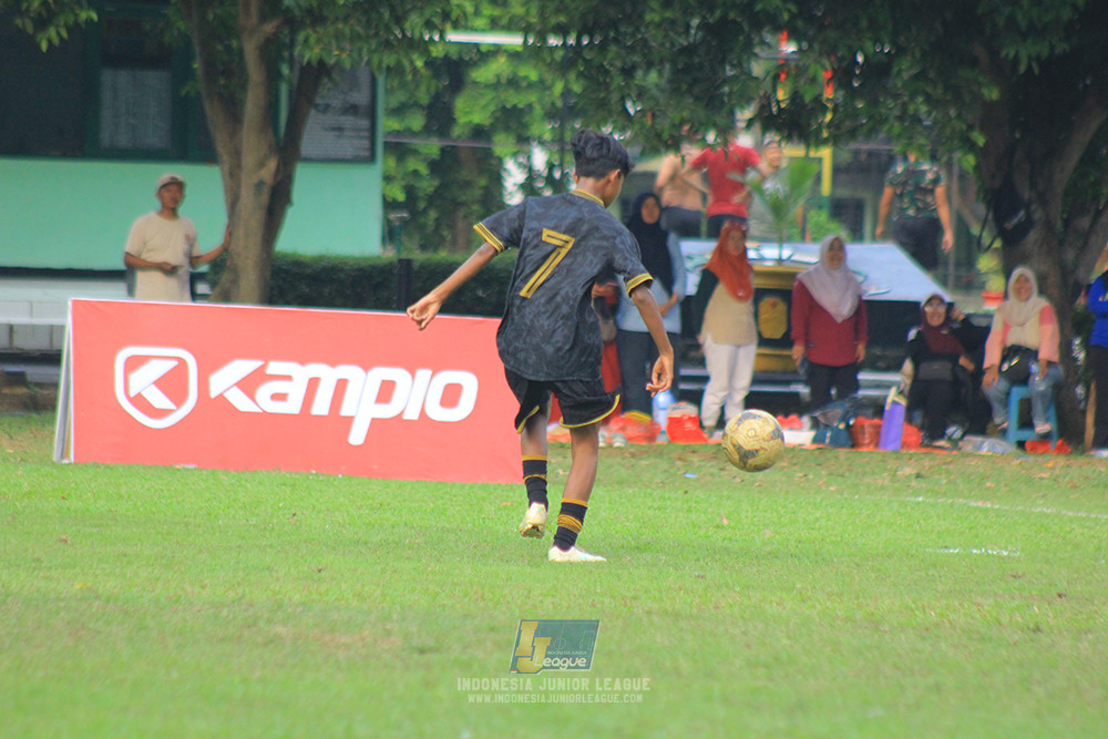 ijl u14 111025 indonesia muda utara vs metra muda soccer school