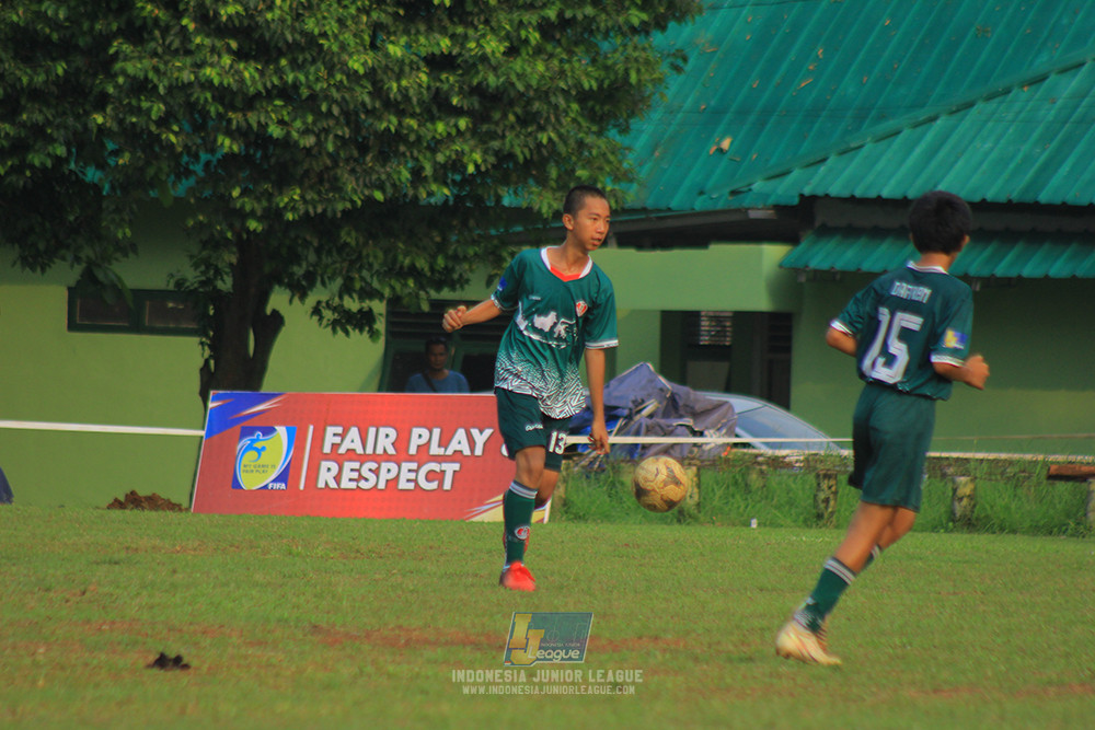 ijl u14 111025 indonesia muda utara vs metra muda soccer school