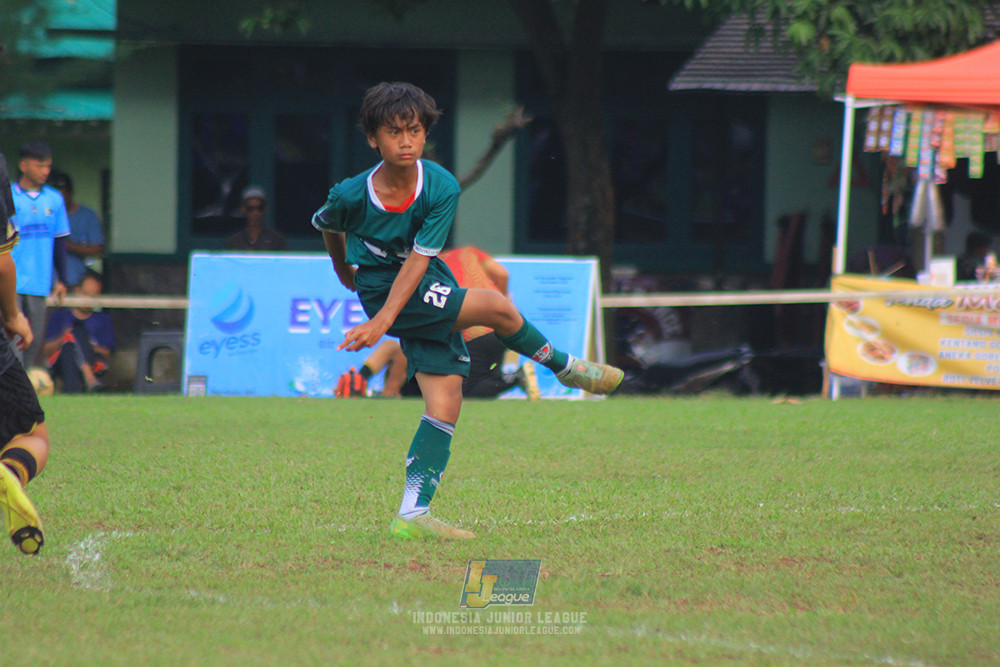 ijl u14 111025 indonesia muda utara vs metra muda soccer school