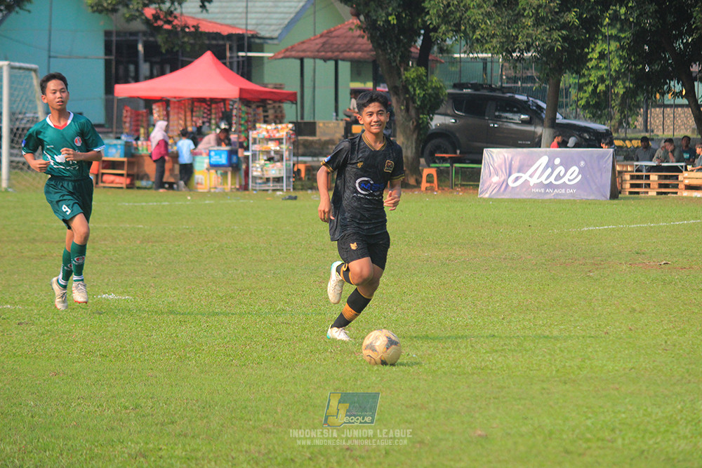 ijl u14 111025 indonesia muda utara vs metra muda soccer school