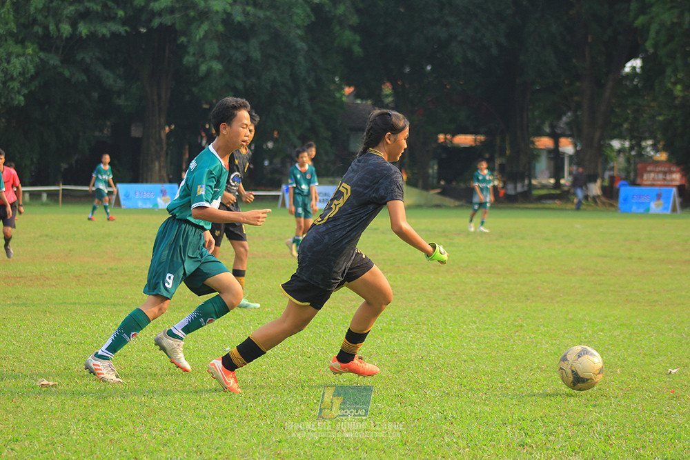 ijl u14 111025 indonesia muda utara vs metra muda soccer school