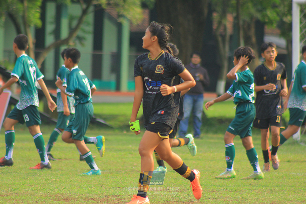 ijl u14 111025 indonesia muda utara vs metra muda soccer school